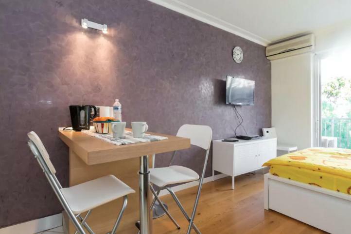 Quiet Studio With A Big Balcony Nice Extérieur photo